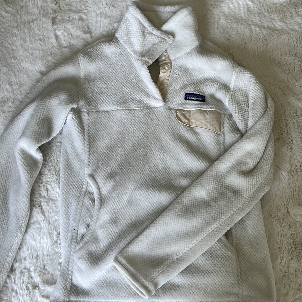 Women’s White Half Zip Patagonia